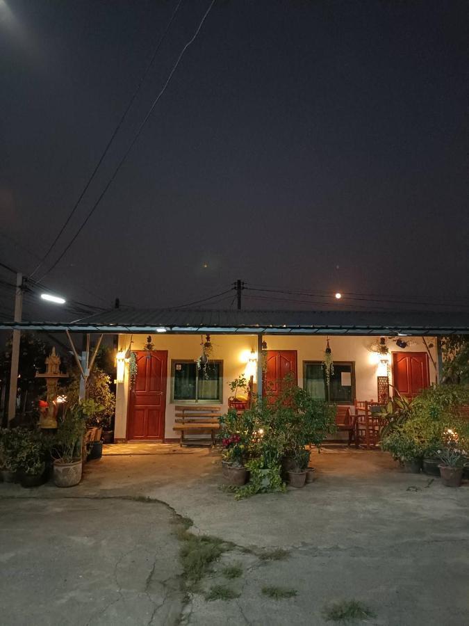 수코타이 Yaijaew House 아파트 외부 사진